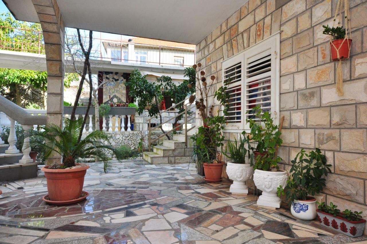 Mlaja Apartment